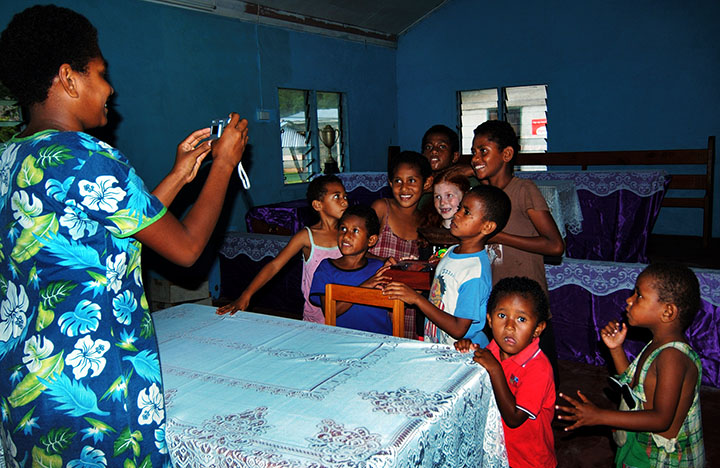 В школе на острове Бенга (Фиджи)