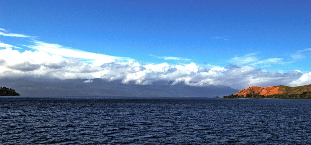 Вид на остров Тавеуни
